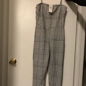 Fashion nova jumpsuit